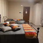 Bed and Breakfast L'isola Dla Cerrea 4*