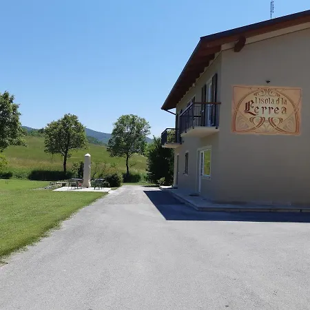 L'isola Dla Cerrea Bed and Breakfast Mombasiglio