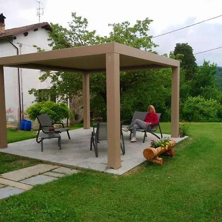 Bed and Breakfast L'isola Dla Cerrea Mombasiglio