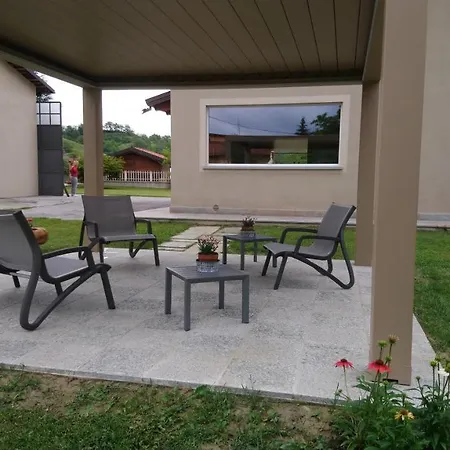 L'isola Dla Cerrea 4*